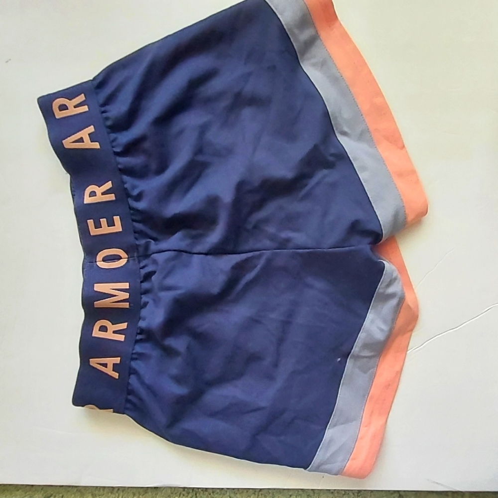 Underarmour ladies shorts, size small